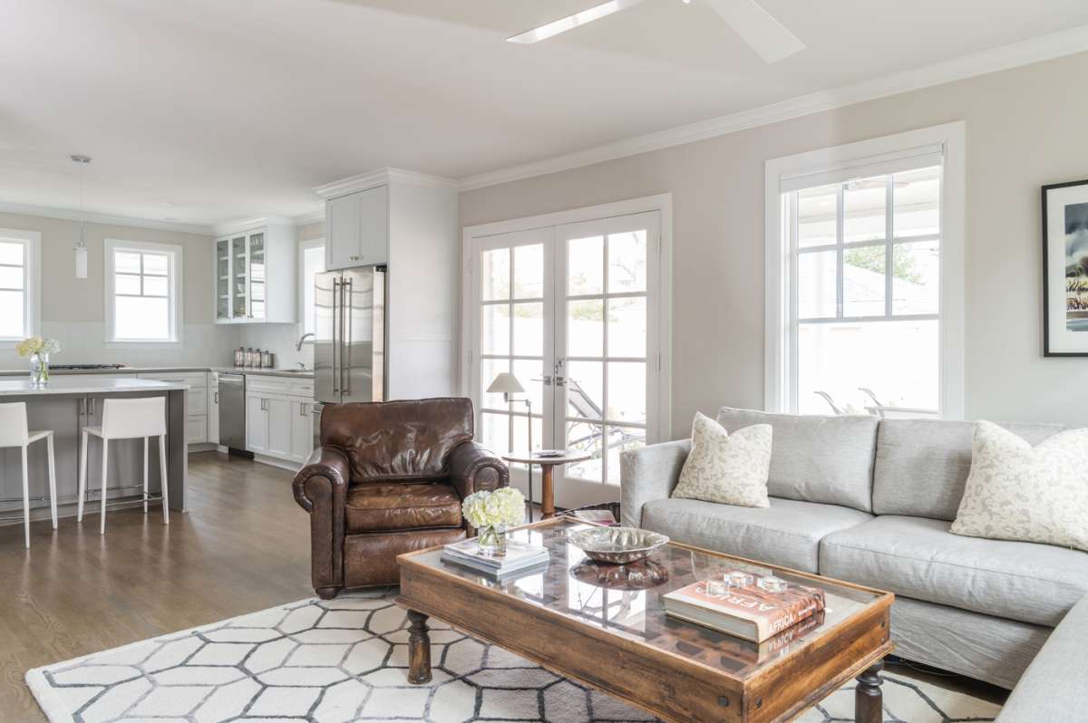 Living-Room-in-Dallas-whole-home-remodel