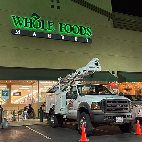 storefront-signage-green